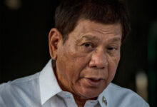 filipinler eski devlet baskani duterteyi yakalamak icin 7 bin polis gorevlendirecek GhdA5nZj