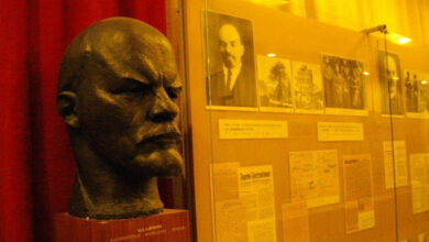 finlandiya lenin muzesini kapatti nato uyeligi nota muzesi getirdi wN35bgxc