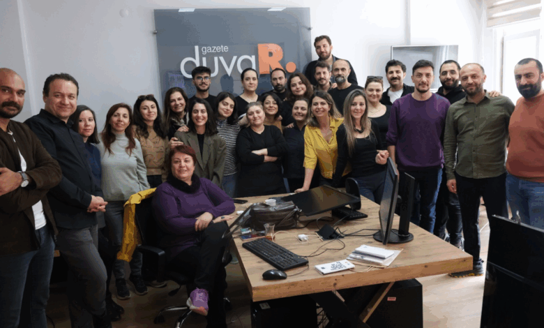 Gazete Duvar çalışanlarının vedası: Yenilmedik aslında, sadece biraz ileri gittik galiba... 1 gazete duvar calisanlarinin vedasi yenilmedik aslinda sadece biraz ileri gittik galiba rn539KFf
