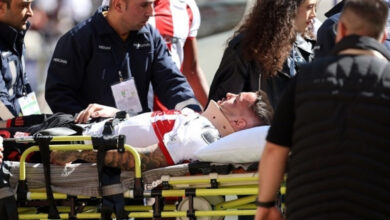 goztepe macinda sakatlanan rej manaj ambulansla hastaneye kaldirildi iOLUbww9