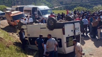 hakkari semdinlide freni bosalan ogrenci servisi takla atti 13 ogrenci yaralandi IjvmA79p