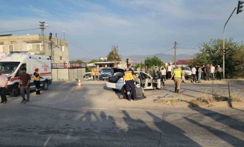 Hatay’da ‘Kaza Kavşağı’nda yine kaza: Vatandaş alt geçit istiyor 1 hatayda kaza kavsaginda yine kaza vatandas alt gecit istiyor vV7kJXYq