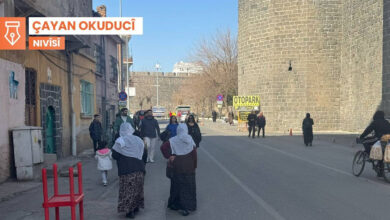 hulhula gel e bete4Riz