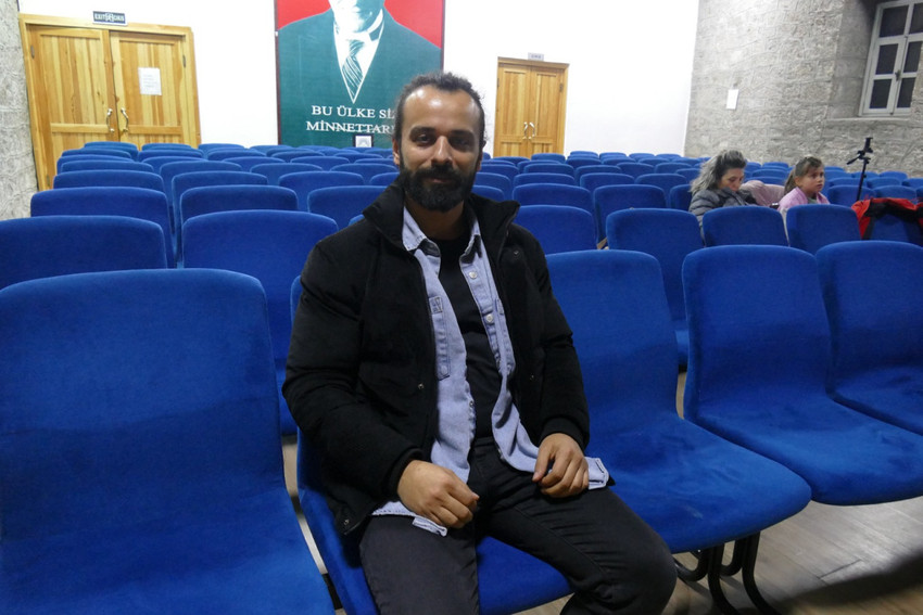 Hüseyin Kazaz, Valiliğe devredildi: Trabzon'da tiyatrolar sahnesiz kaldı 6 huseyin kazaz valilige devredildi trabzonda tiyatrolar sahnesiz kaldi 4 Pd9ltiHi
