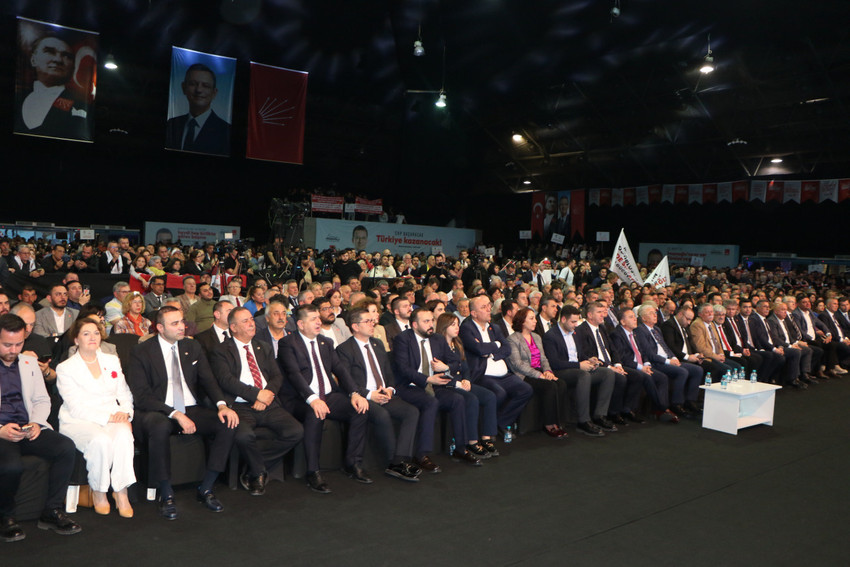 İmamoğlu’nun Antalya mitinginden izlenimler: Coşku ve gerginlik birlikte yaşandı 2 imamoglunun antalya mitinginden izlenimler cosku ve gerginlik birlikte yasandi 0 9qVsUysU