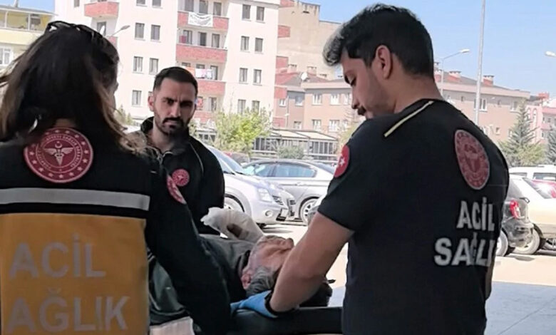 inegolde mobilya imalathanesinde isci makineye elini kaptirdi 3 parmagi koptu vviBcKfX