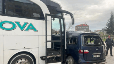 ispartada sehirlerarasi yolcu otobusu ile ticari arac carpisti 1 olu 2 yarali tPB3YWfs