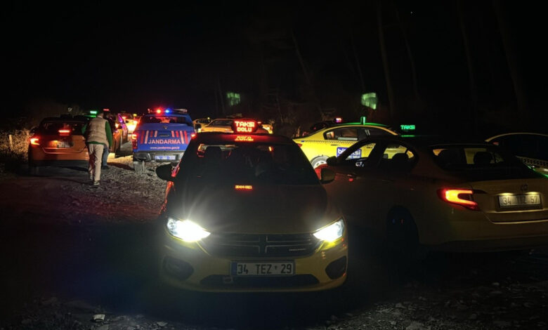 İstanbul'da taksi şoförüne gasp: Ormanlık alana götürdüler 1 istanbulda taksi soforune gasp ormanlik alana goturduler qbpJmwpi