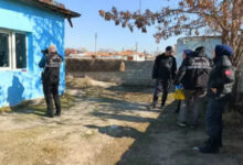 karamanda eve silahli saldiri torunlariyla banyoda saklanarak kurtuldu ZK5bXzKq