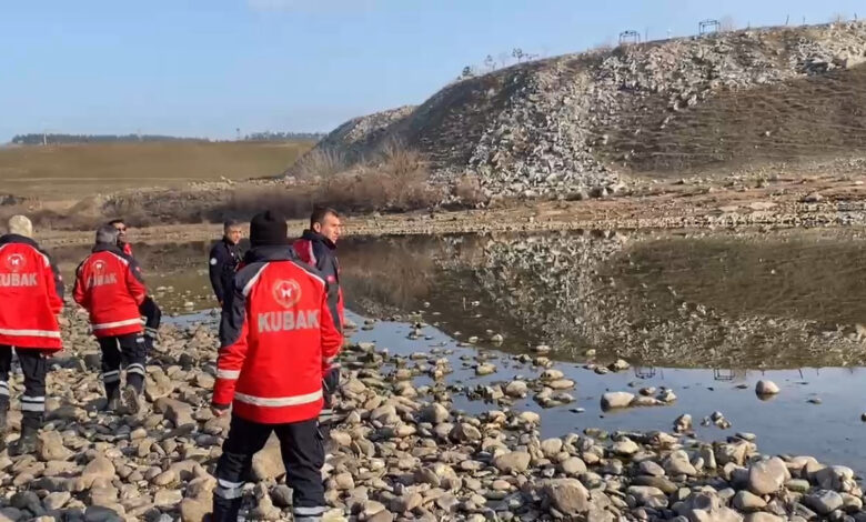Kayıp olarak 4 gündür aranıyordu, Malabadi Çayı'nda cesedi bulundu 1 kayip olarak 4 gundur araniyordu malabadi cayinda cesedi bulundu Q7heDudg