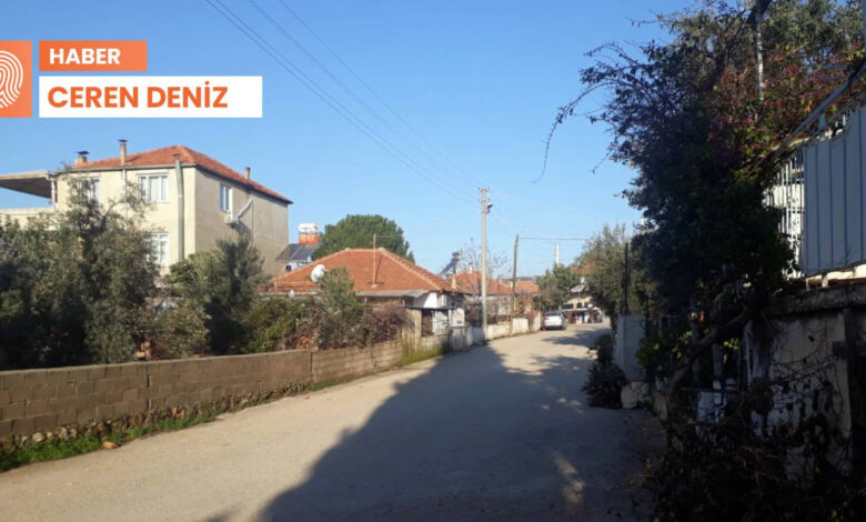 Kepez'de arsa kaosu: Tapuya gittiler, parasını ödedikleri arsalarının başkalarına satıldığını öğrendiler 1 kepezde arsa kaosu tapuya gittiler parasini odedikleri arsalarinin baskalarina satildigini ogrendiler 5Ua48Gut