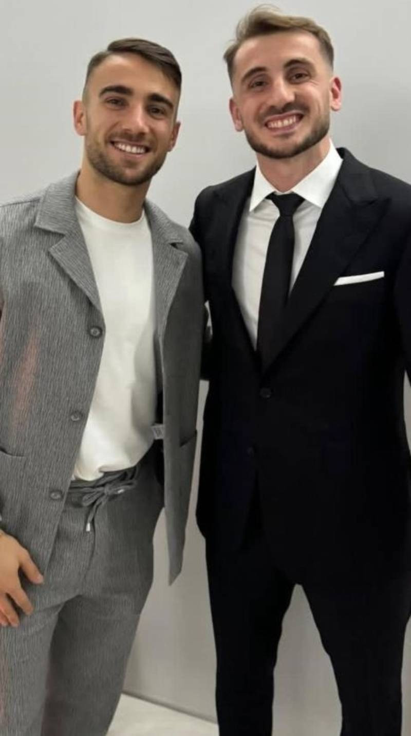 kerem akturkoglu kramponuna nisanlisi ceren azakin adini yazdirdi 0 mHvuXmry