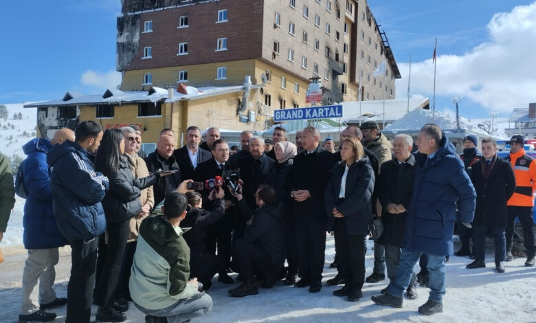 Meclis Araştırma Komisyonu Grand Kartal Otel'de inceleme yaptı: Hiçbir kurum ‘ben sorumlu değilim' diyemez 1 meclis arastirma komisyonu grand kartal otelde inceleme yapti hicbir kurum ben sorumlu degilim diyemez 8qmSpk7q