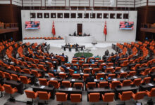 mecliste muhalefetin tum grup onerileri ak parti ve mhp oylariyla reddedildi YHgHBpKD