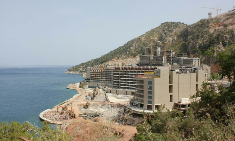 Muğla ve Marmaris belediyelerine talimat: Kaçak oteli yıkın 1 mugla ve marmaris belediyelerine talimat kacak oteli yikin iOLSvNDQ