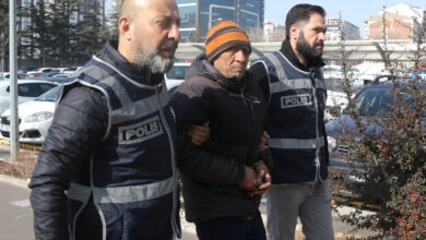 nigdede beyin cerrahini bicaklayan supheli tutuklandi WnCg8nfD