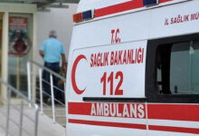 okul zilinden rahatsiz oldu mudurun bogazini kesti aUHUVC8u