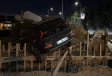 otomobil insaatta perde betonda asili kaldi lD8tGVMp