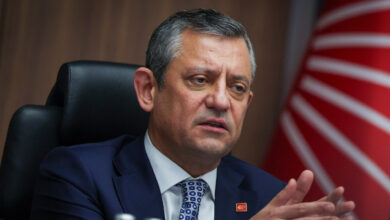 ozgur ozelden alaattin koselerin tutuklanmasina tepki basiretsiz bir guc gosterisidir fHYpzFxk