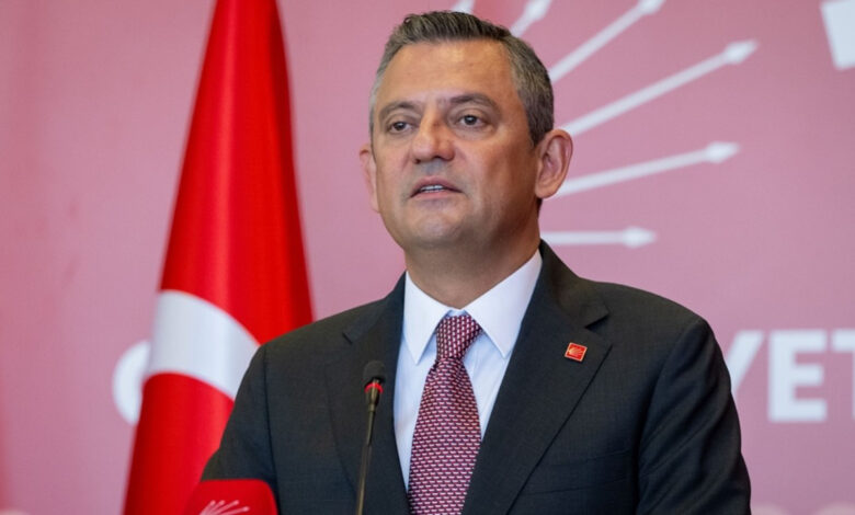 Özgür Özel'den İmamoğlu yorumu: Arkasında 1 milyon kişi varsa o adayın sırtı yere gelmez 1 ozgur ozelden imamoglu yorumu arkasinda 1 milyon kisi varsa o adayin sirti yere gelmez PMZPKT9Z