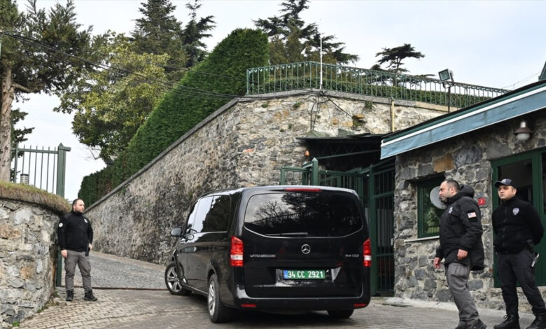 Rus ve ABD heyetlerinin İstanbul'daki görüşmesi sona erdi 1 rus ve abd heyetlerinin istanbuldaki gorusmesi sona erdi 8V3nIhXB