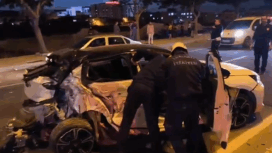 sanliurfada trafik kazasi kamyonet ile otomobil carpisti 4 yarali fiDWaq6Z