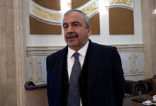 sirri sureyya onder icinde oldugumuz hicbir seyde ortulu gizli sakli pazarlik yok wklfQj6l