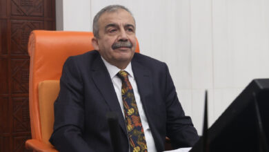 sirri sureyya onder onumuzdeki hafta bircok sey netlesir fOuwRQAb