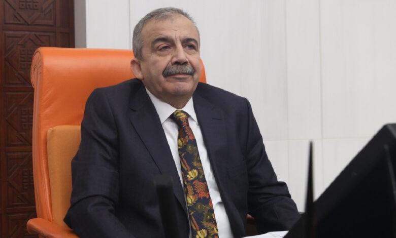 Sırrı Süreyya Önder: Önümüzdeki hafta birçok şey netleşir 1 sirri sureyya onder onumuzdeki hafta bircok sey netlesir fOuwRQAb