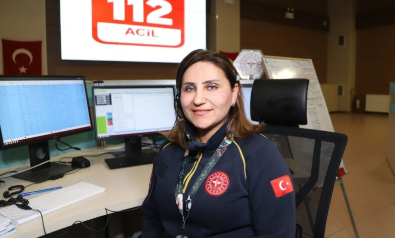 Soluk borusuna süt kaçan bebeğini, 112 görevlisinin yönlendirmesiyle kurtardı 1 soluk borusuna sut kacan bebegini 112 gorevlisinin yonlendirmesiyle kurtardi nFGUwEXJ