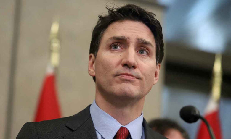 Trudeau 'Trump'la renkli telefon görüşmesi sonrası' basın toplantısında ağladı 1 trudeau trumpla renkli telefon gorusmesi sonrasi basin toplantisinda agladi fUO4SEir