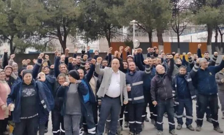 Tütün işçileri greve çıkıyor: Zam pazarlığında anlaşma sağlanamamıştı 1 tutun iscileri greve cikiyor zam pazarliginda anlasma saglanamamisti ZqcRqslN