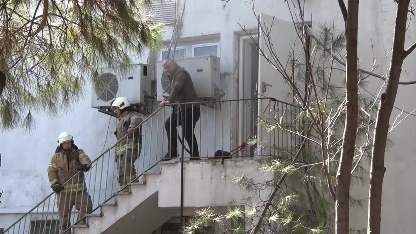 uskudar devlet hastanesinde yangin hastalar tahliye edildi 0 R4ZBRM3n