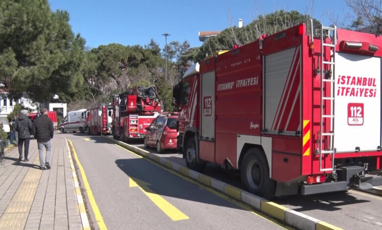 Üsküdar Devlet Hastanesi'nde yangın: Hastalar tahliye edildi 1 uskudar devlet hastanesinde yangin hastalar tahliye edildi SmBcvUdi