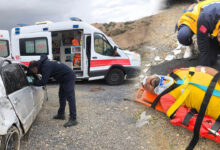 van baskalede trafik kazasi otomobil takla atti 1 yarali DbcElAbu