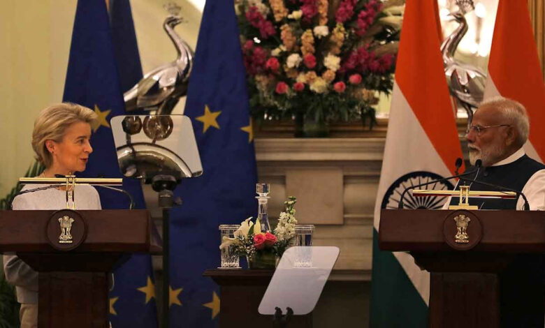 Von der Leyen, Hindistan'da: 'Burada muazzam potansiyel var' 1 von der leyen hindistanda burada muazzam potansiyel var xWYjg4FP
