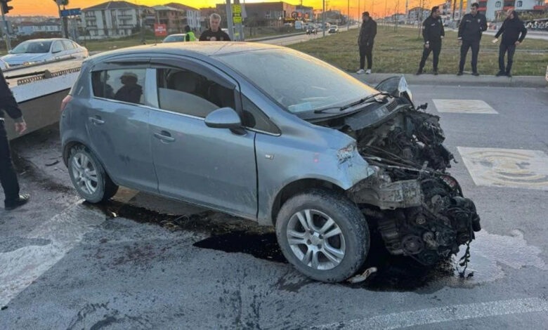 Yangın ihbarına koşan itfaiye otomobille çarpıştı: 2 yaralı 1 yangin ihbarina kosan itfaiye otomobille carpisti 2 yarali LVPN5cOE