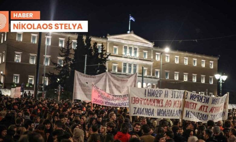yunanistanda guven oylamasina dogru sokakta ve mecliste gerilim tirmaniyor qV7llNhJ