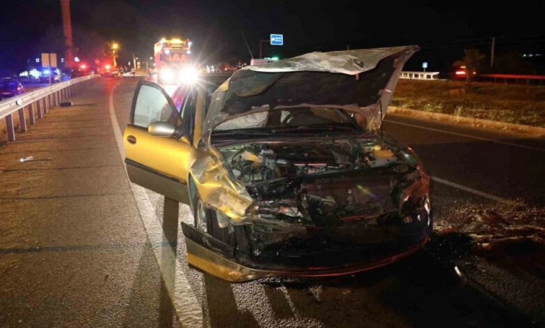 Aydın’da feci kaza: İki kişi hayatını kaybetti, üç yaralı! 1 aydinda feci kaza iki kisi hayatini kaybetti uc yarali x6e3VHBb