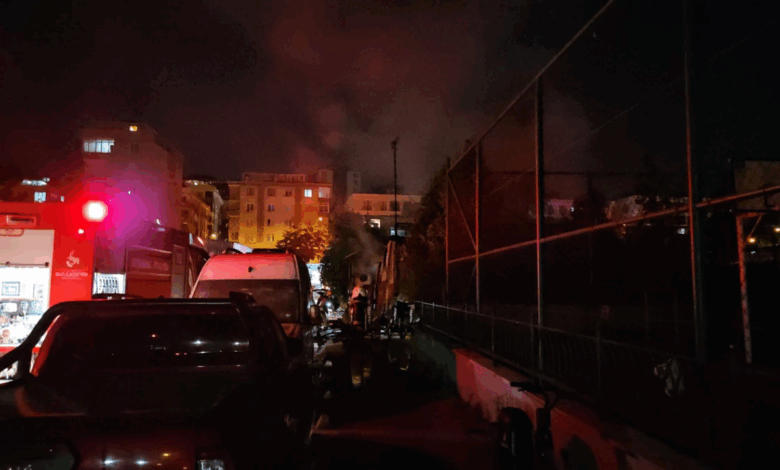 Bahçelievler’de oto tamirhanesinde yangın: 10 araç kullanılamaz hale geldi 1 bahcelievlerde oto tamirhanesinde yangin 10 arac kullanilamaz hale geldi L7DyTqpj