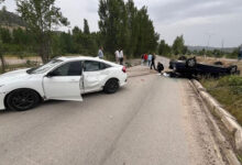 bilecikte feci kaza takla atan otomobilden 3 yarali cikti kAWbxUwz