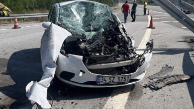 hurdaya donen aractan canli cikti E1vrBxZe