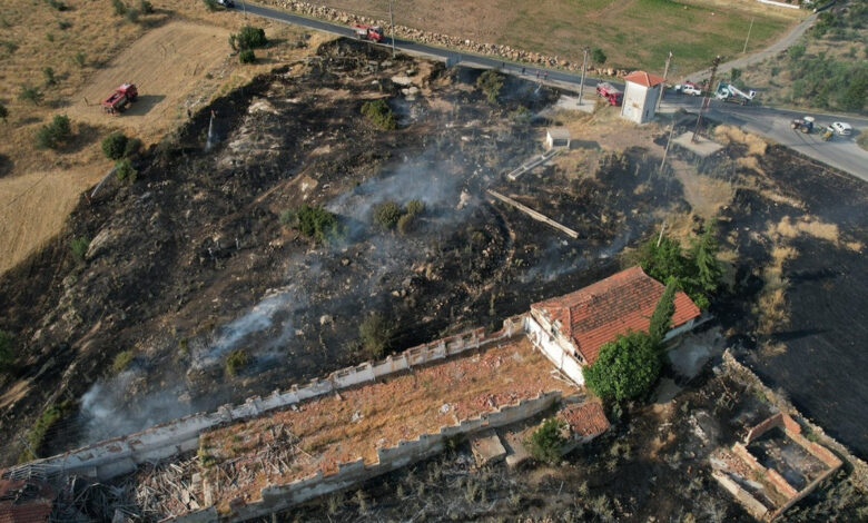 kulada korku dolu anlar iki ayri tarlada yangin cikti 9kyaWfW8