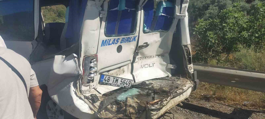 milasta beton mikseri dolmusa carpti 1 olu 13 yarali 0 BTe86hf3