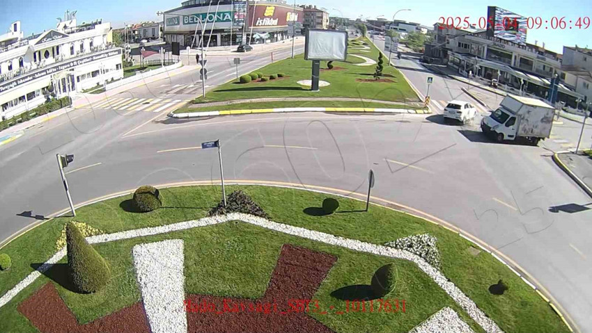sakaryada 12 trafik kazasi kgys kameralarina yansidi 0 VKHZZX6S