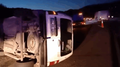 bolu temde mucize kurtulus bariyerlere carpti arac yan yatti 6W4Qtkgs