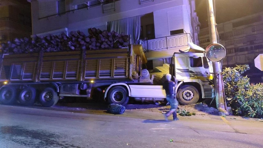 freni bosaldi caddeyi savas alanina cevirdi 0 zn3BsuBy